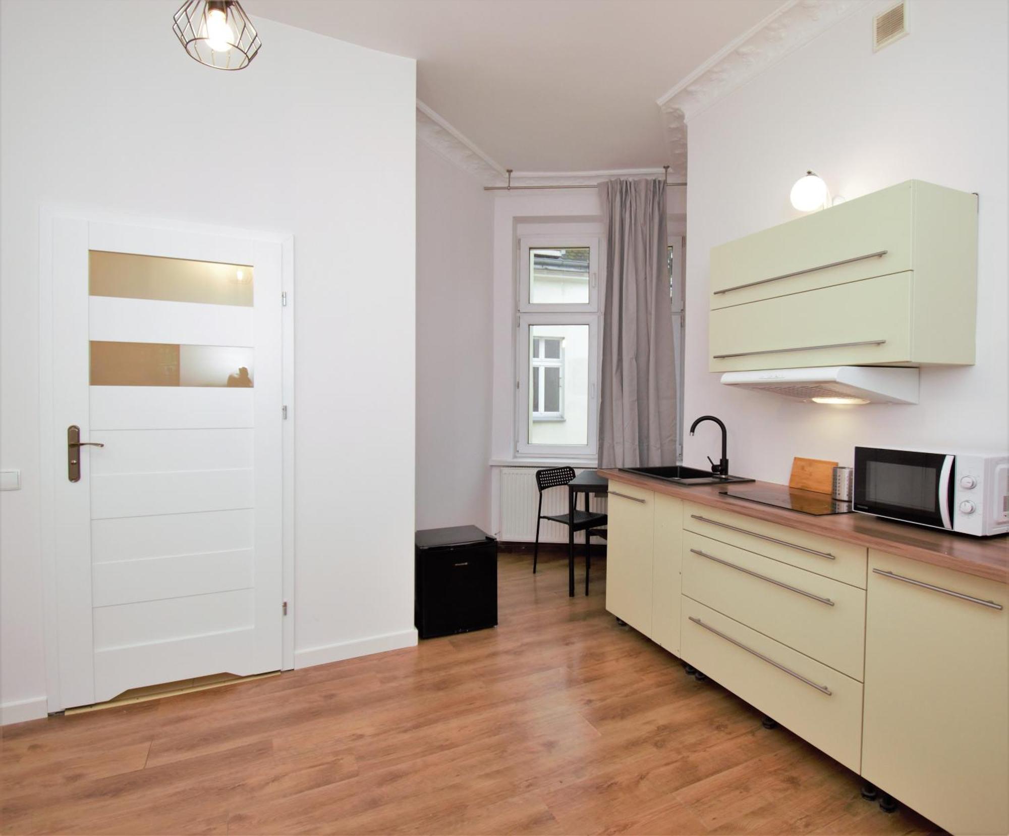 Roomspoznan Pl - Apartamenty I Pokoje Polwiejska 20 - 24H Self Check-In Экстерьер фото